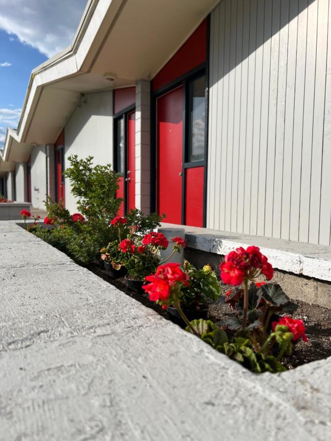 Destination Inn Cache Creek Exterior foto